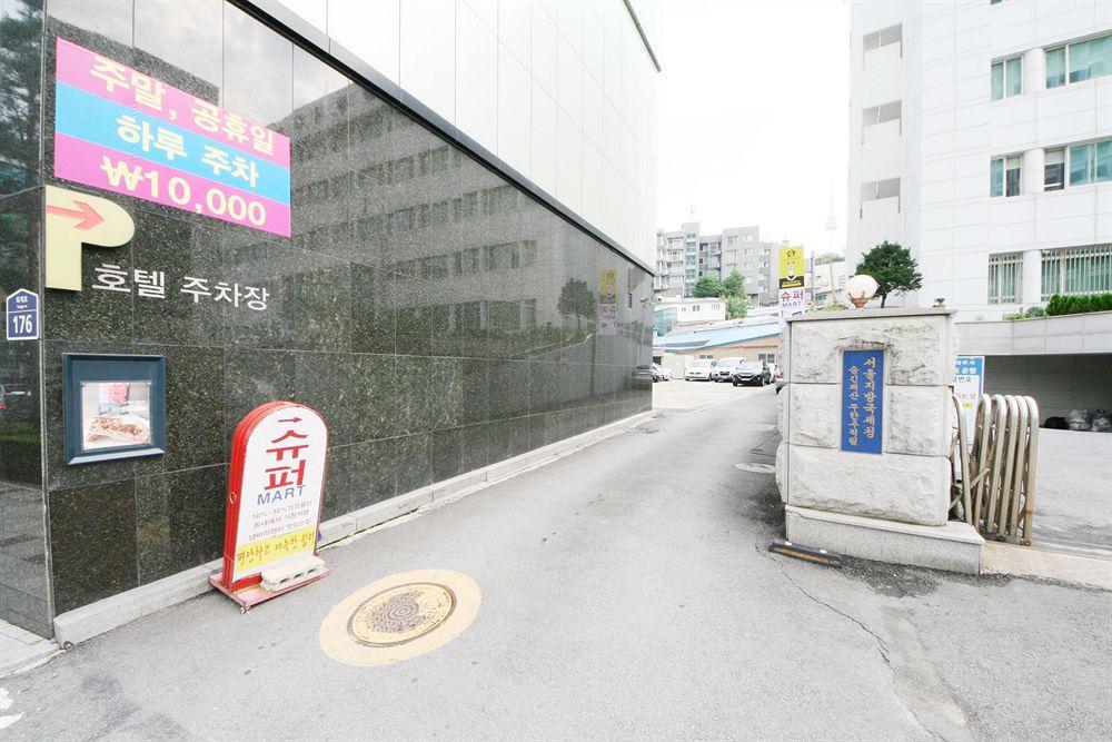 Guesthouse Myeongdong 2 Seul Esterno foto