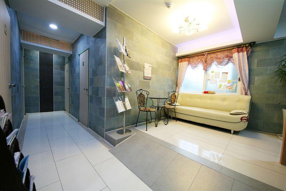 Guesthouse Myeongdong 2 Seul Esterno foto