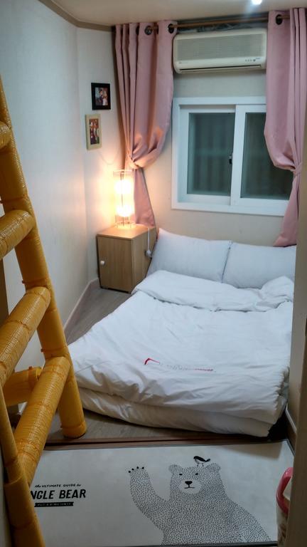 Guesthouse Myeongdong 2 Seul Esterno foto