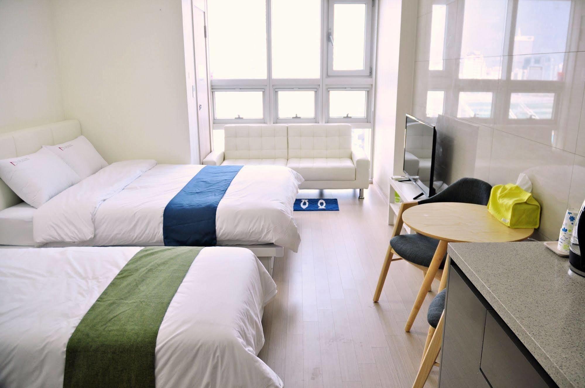 Guesthouse Myeongdong 2 Seul Esterno foto